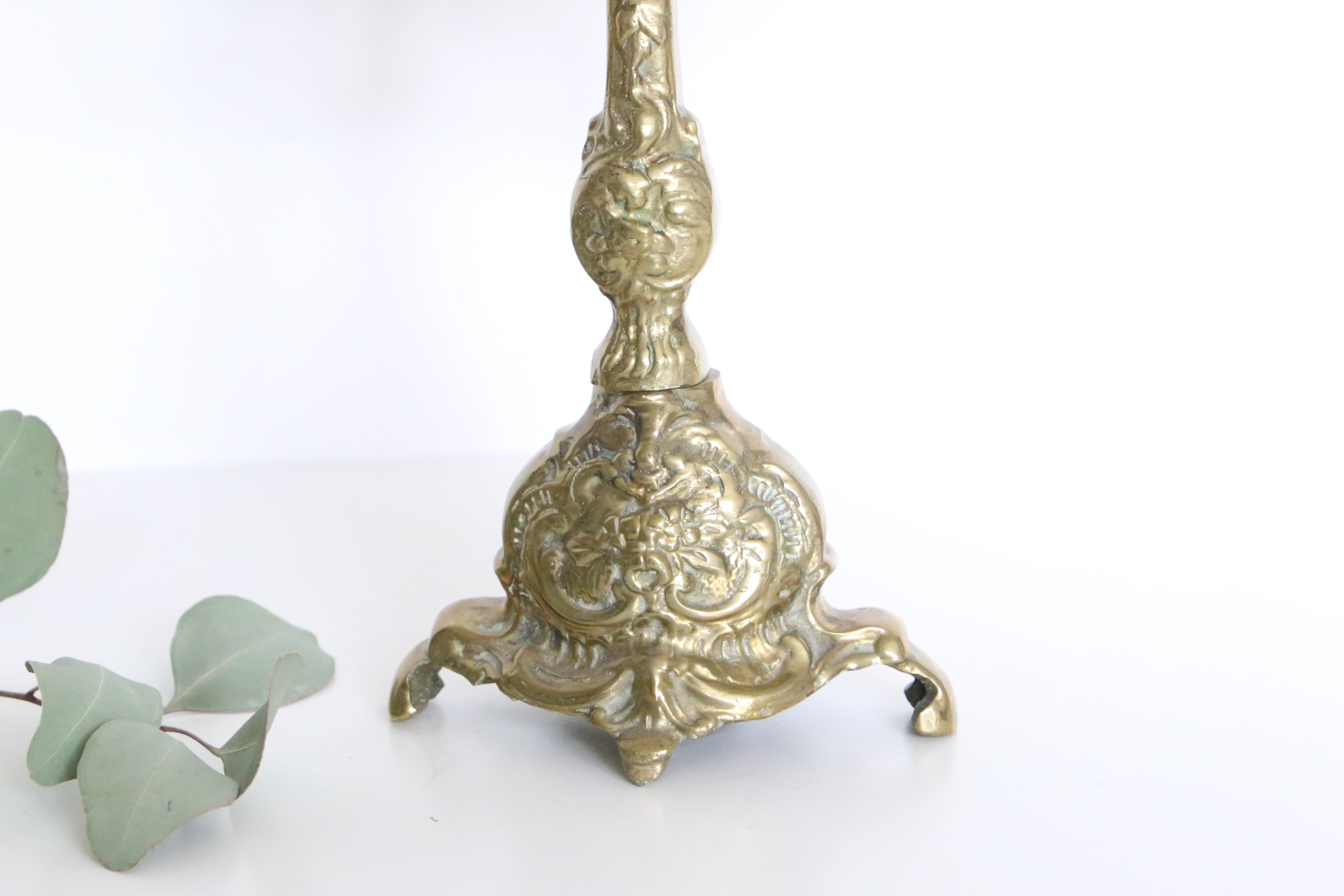 Candelabra and its smother, 5 lights, bronze