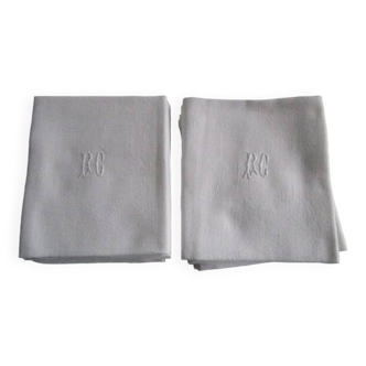 11 grandes serviettes de table anciennes damassées, monogrammées