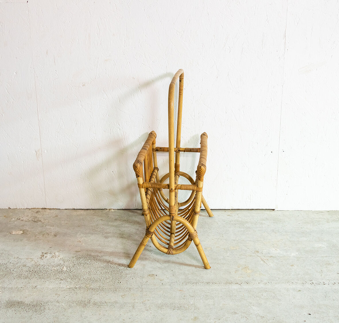 Ratin magazine holders