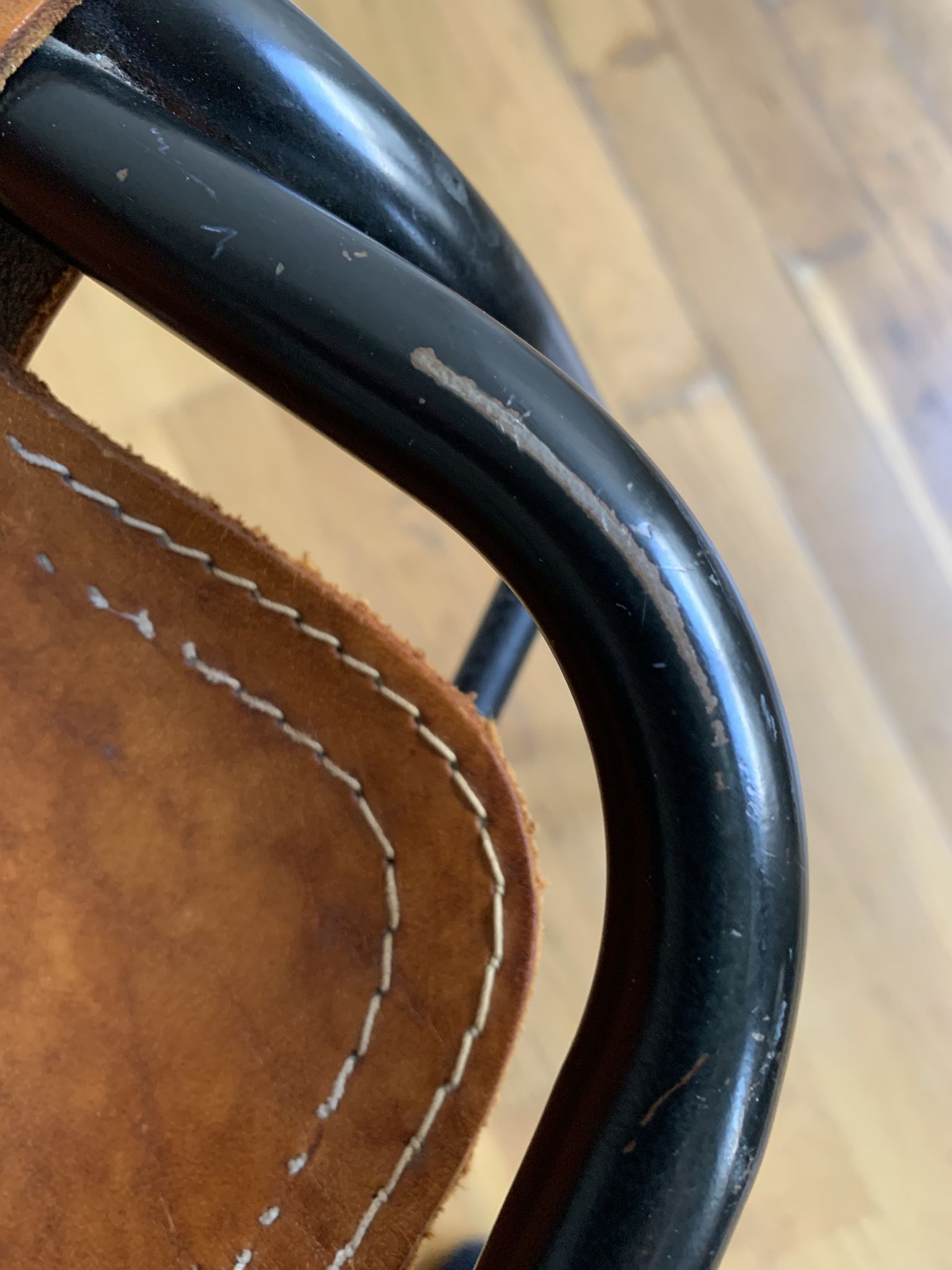 Chaise modèle « Les Arcs » circa 1960