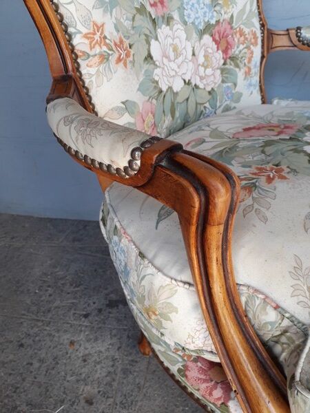St Louis XV debut XXem convertible chair
