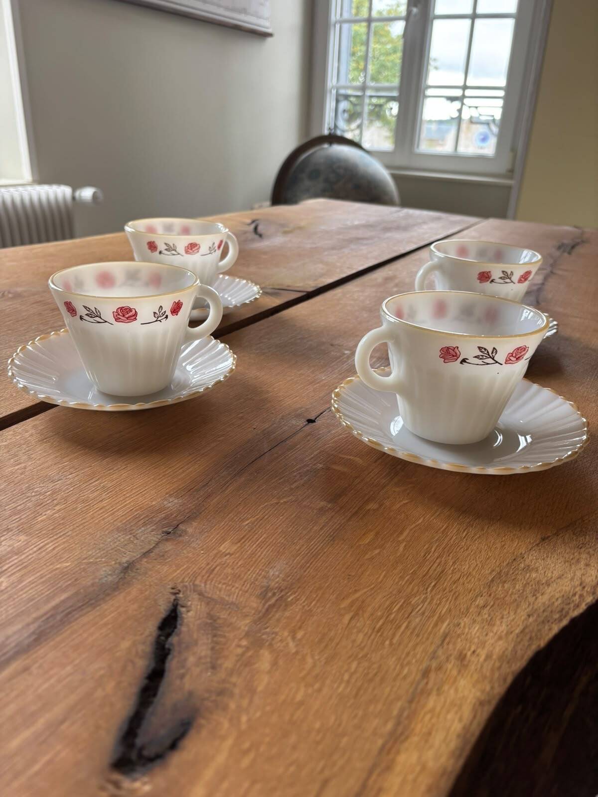 Tasses et soucoupes Termocrisa