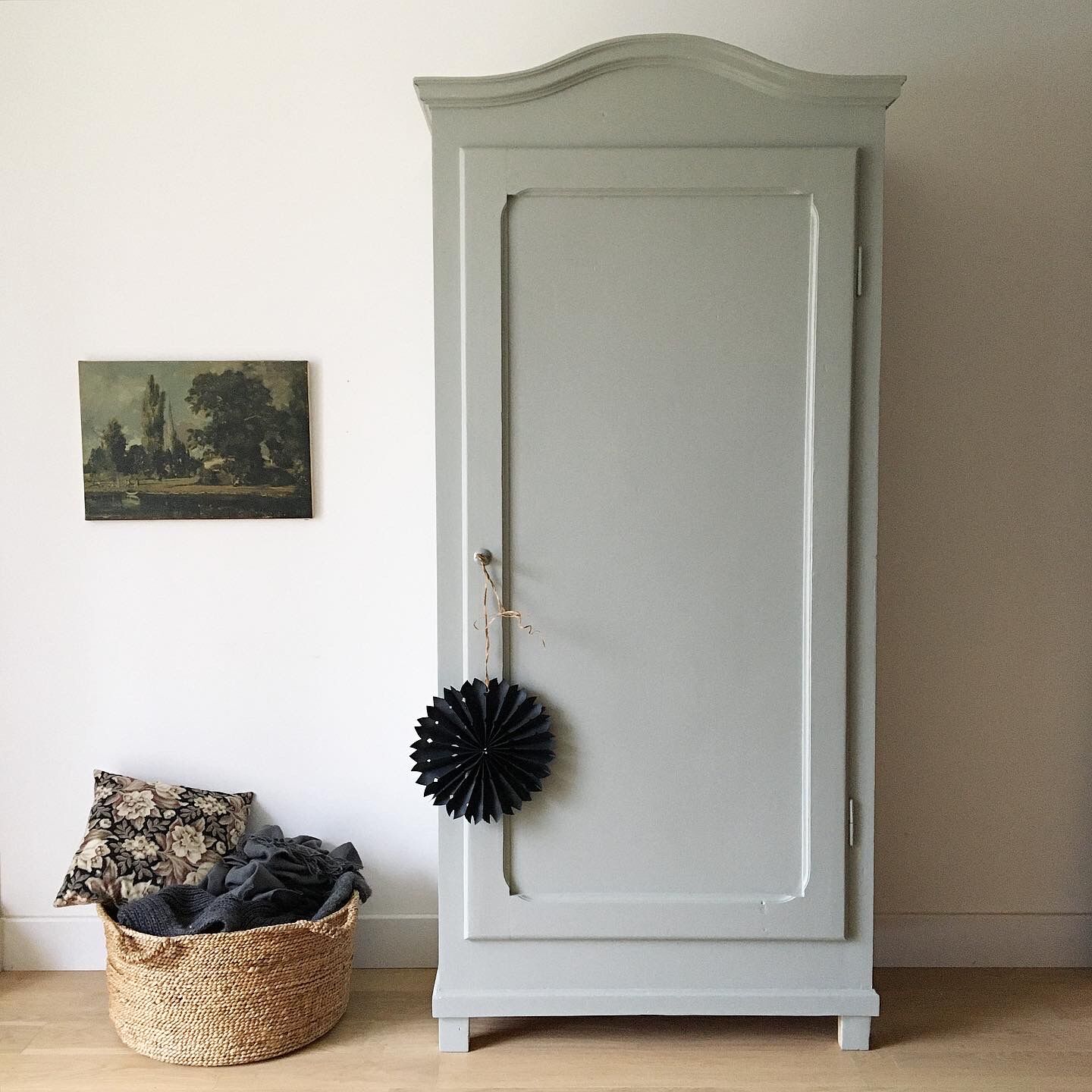 Parisian bonnetière