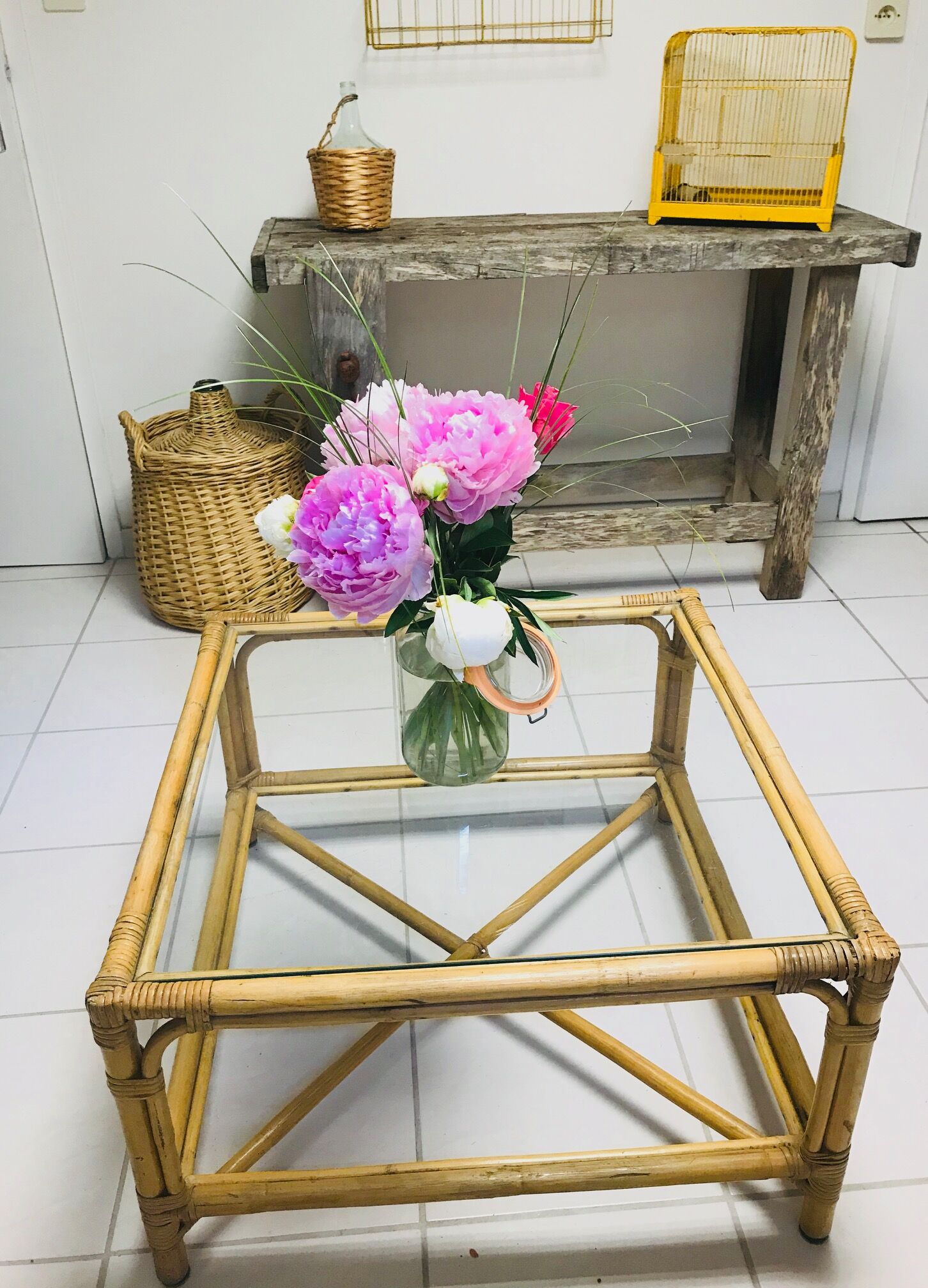 Coffee table rattan and glass vintage