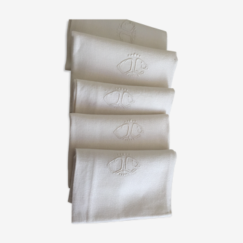 Monogrammed towel set