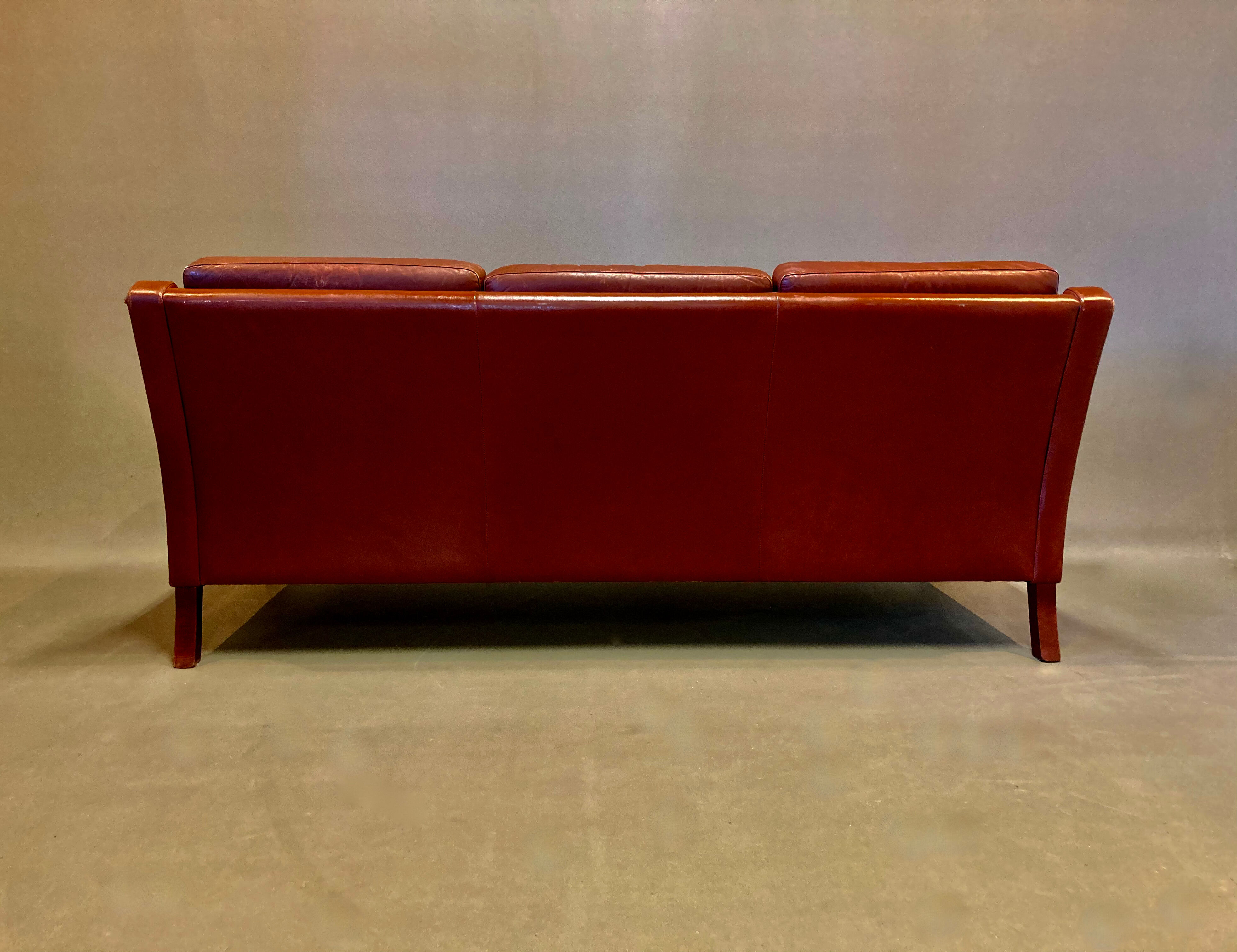 3-seater leather sofa Scandinavian design 1950.