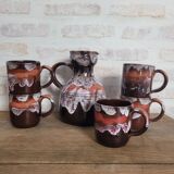 Set cups and pitcher