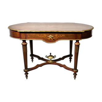 Middle table with spacer with central decoration inlaid with period flowers late nineteenth.