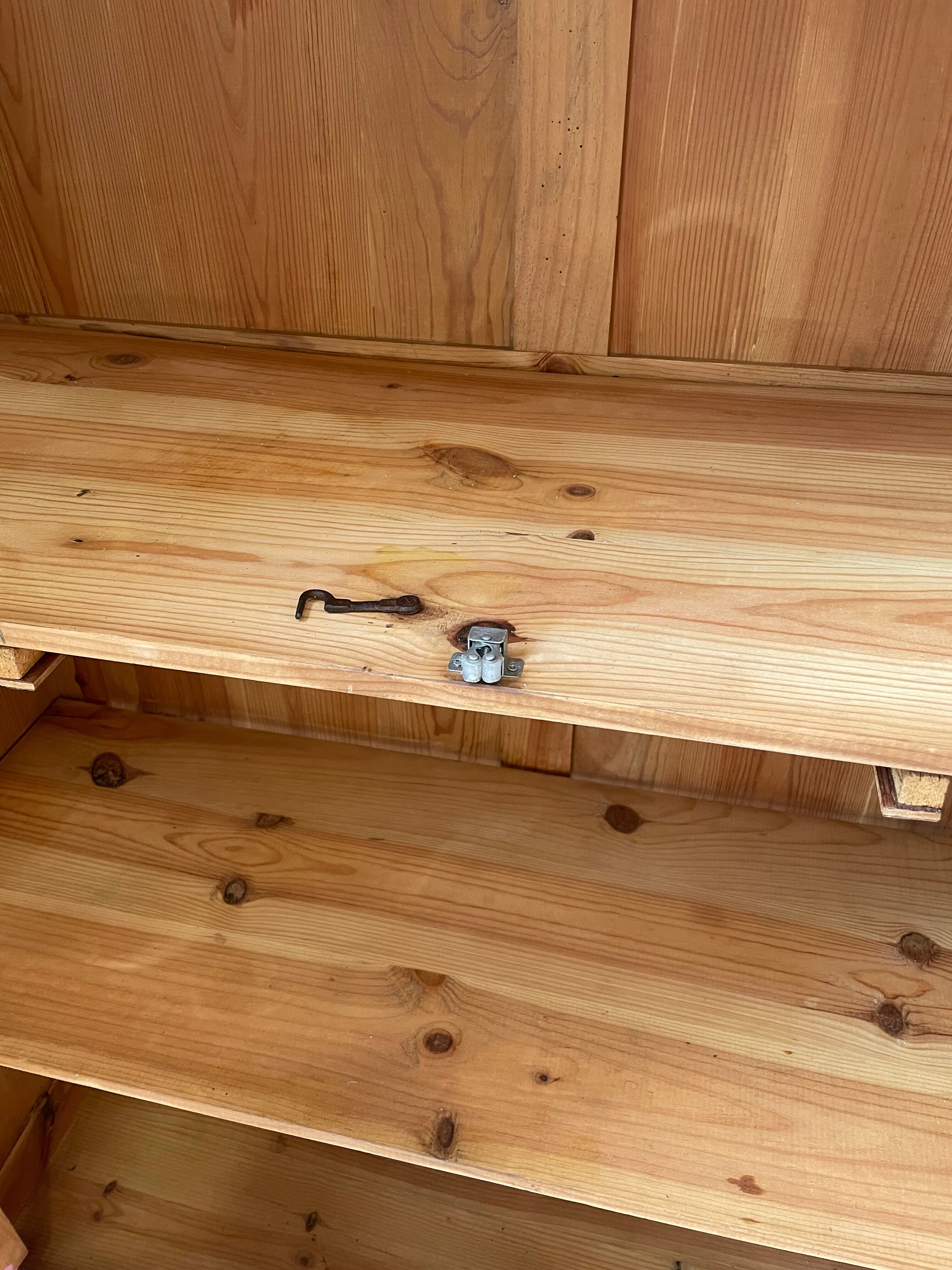 Pink knitted cabinet