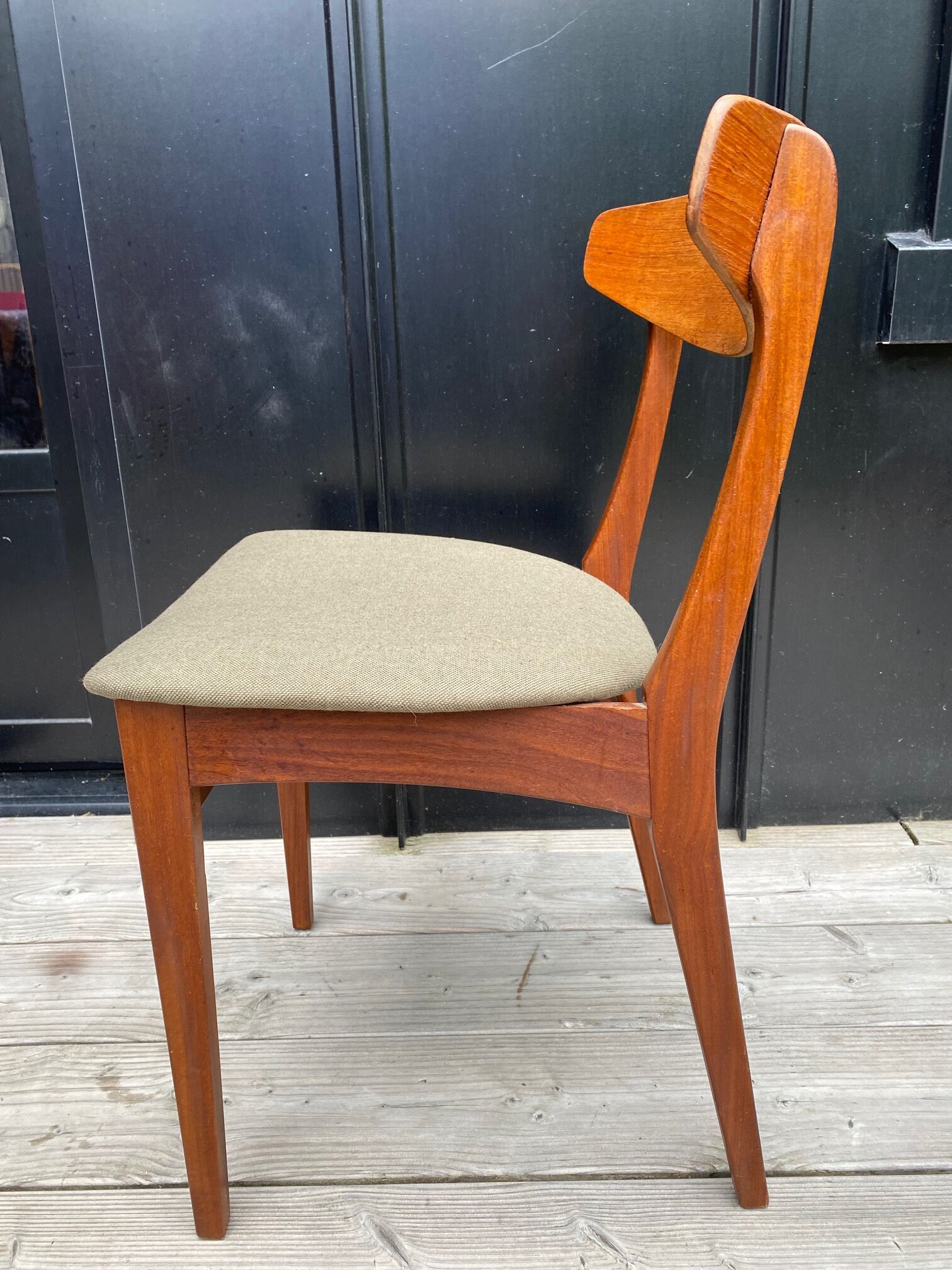 4 Chairs edited by Silkeborg