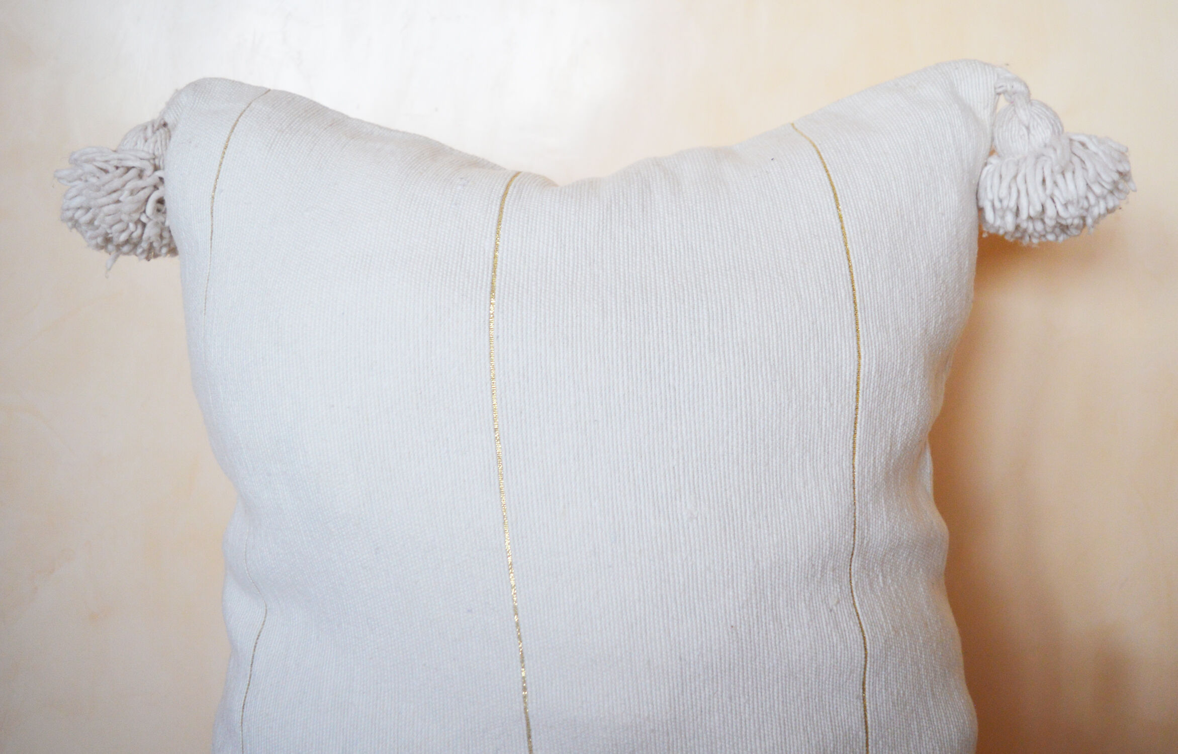 Oreiller pompon marocain blanc 48x48cm