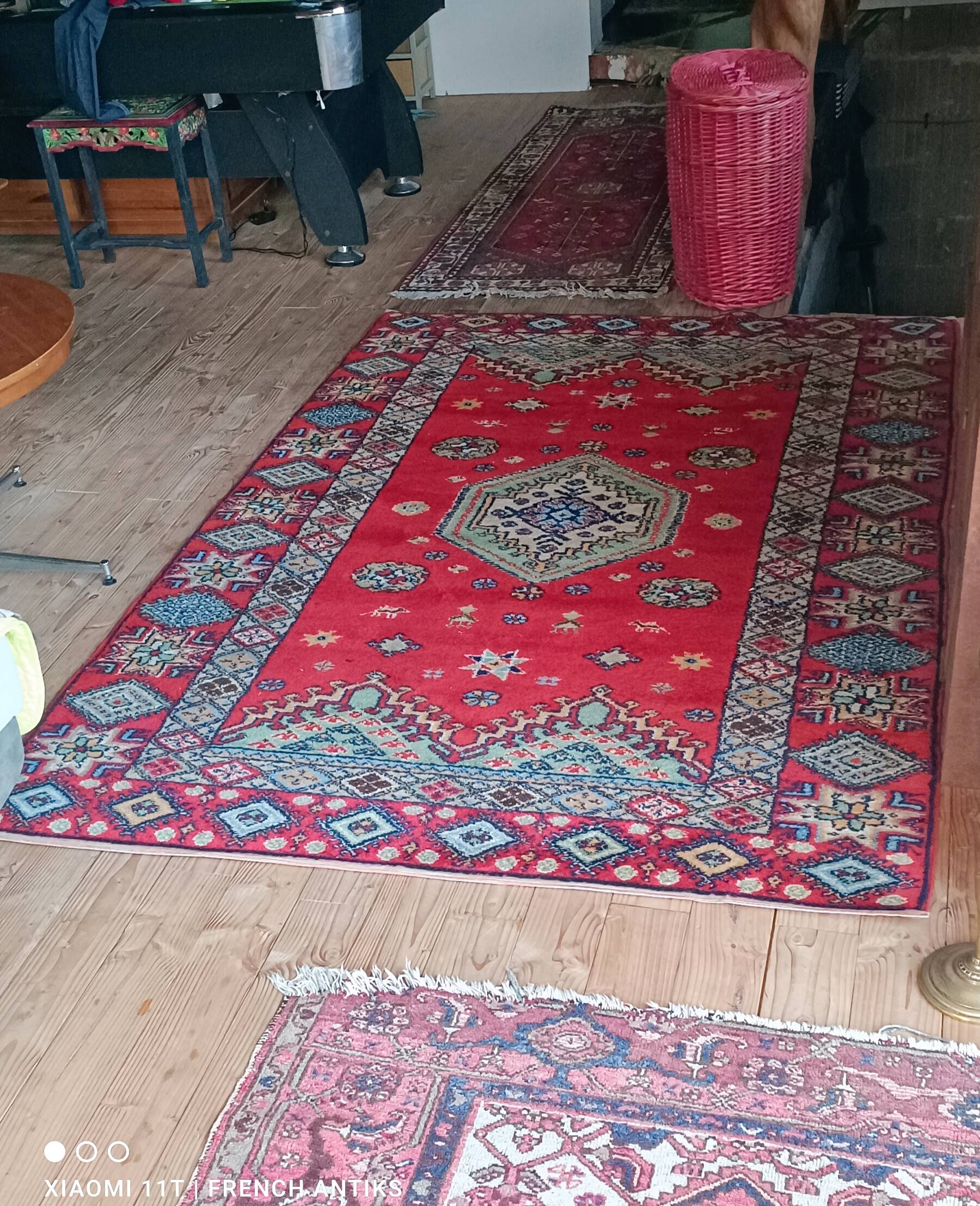 Tapis oriental de Rabbat Maroc, vintage des années 1970. Travail artisanal
