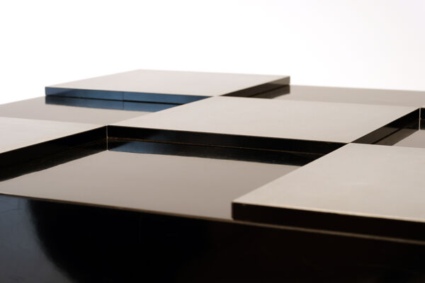 Table basse damiers 1970
