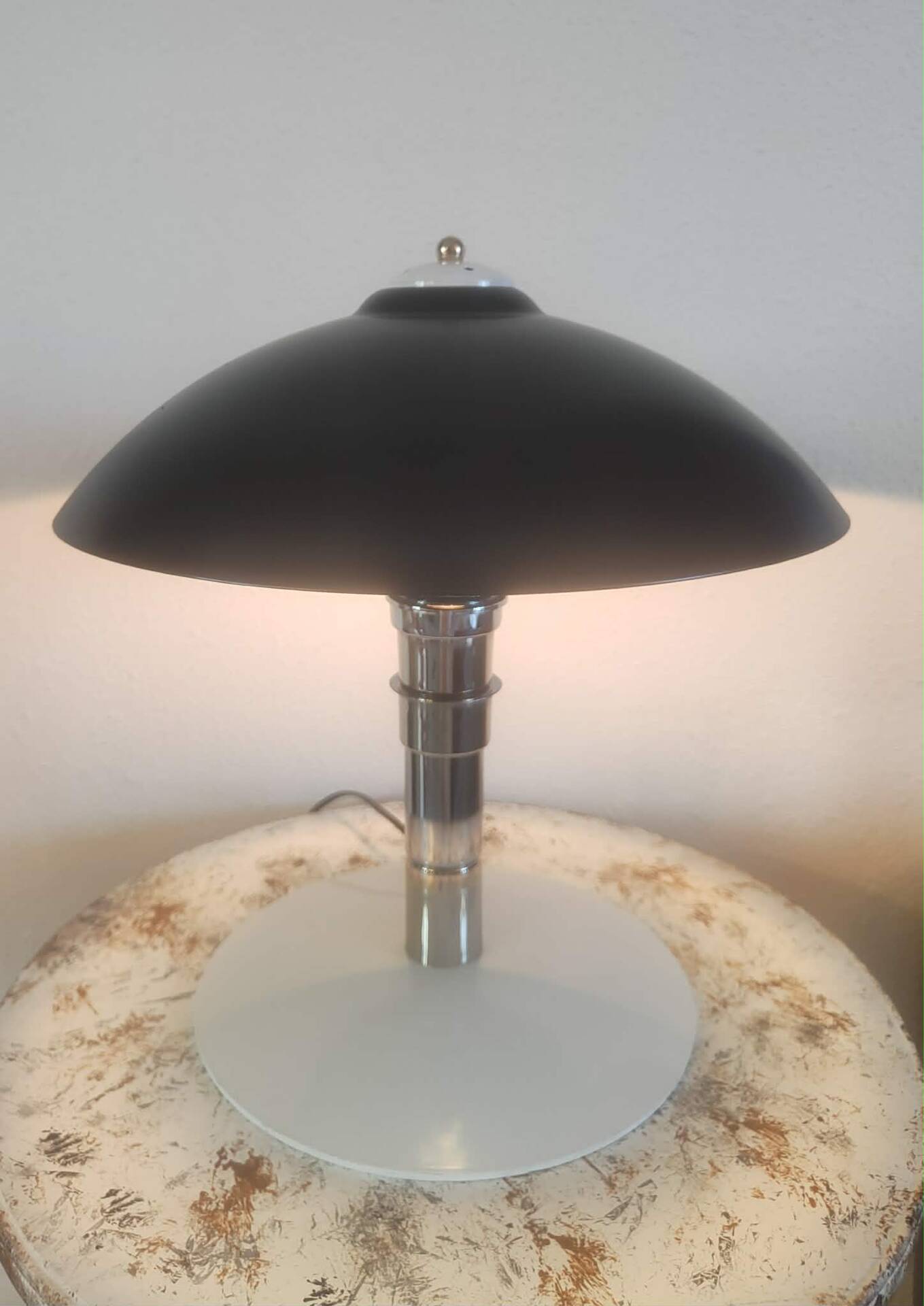 Vintage lamp 1980s Bauhaus style