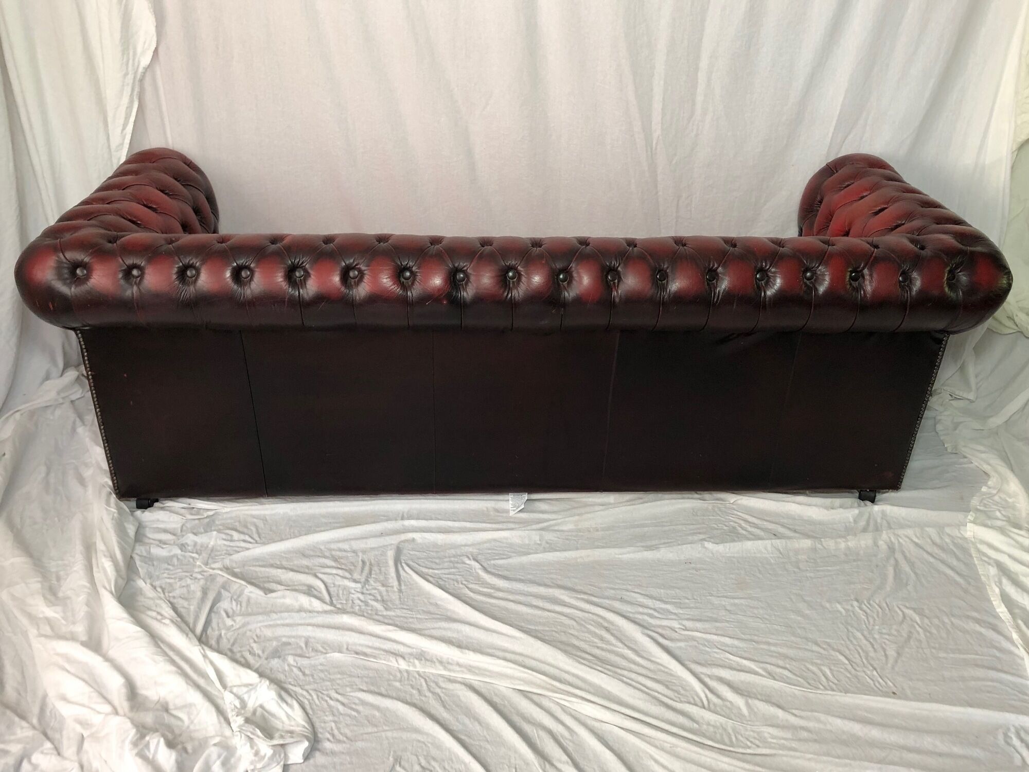 English 20th century leather Chesterfield sofa 4 seater oxblood red