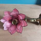 Applique lampe lotus fleur pétale nacre base bronze