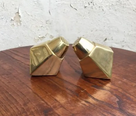 salt and pepper shaker, salt and pepper shakers, modernist, tableware