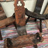 Chaises brutalisâtes tripode
