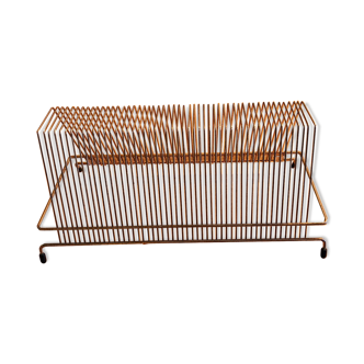 Gold metal vinyl holder