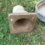 Grandon Fres free-standing basin planter