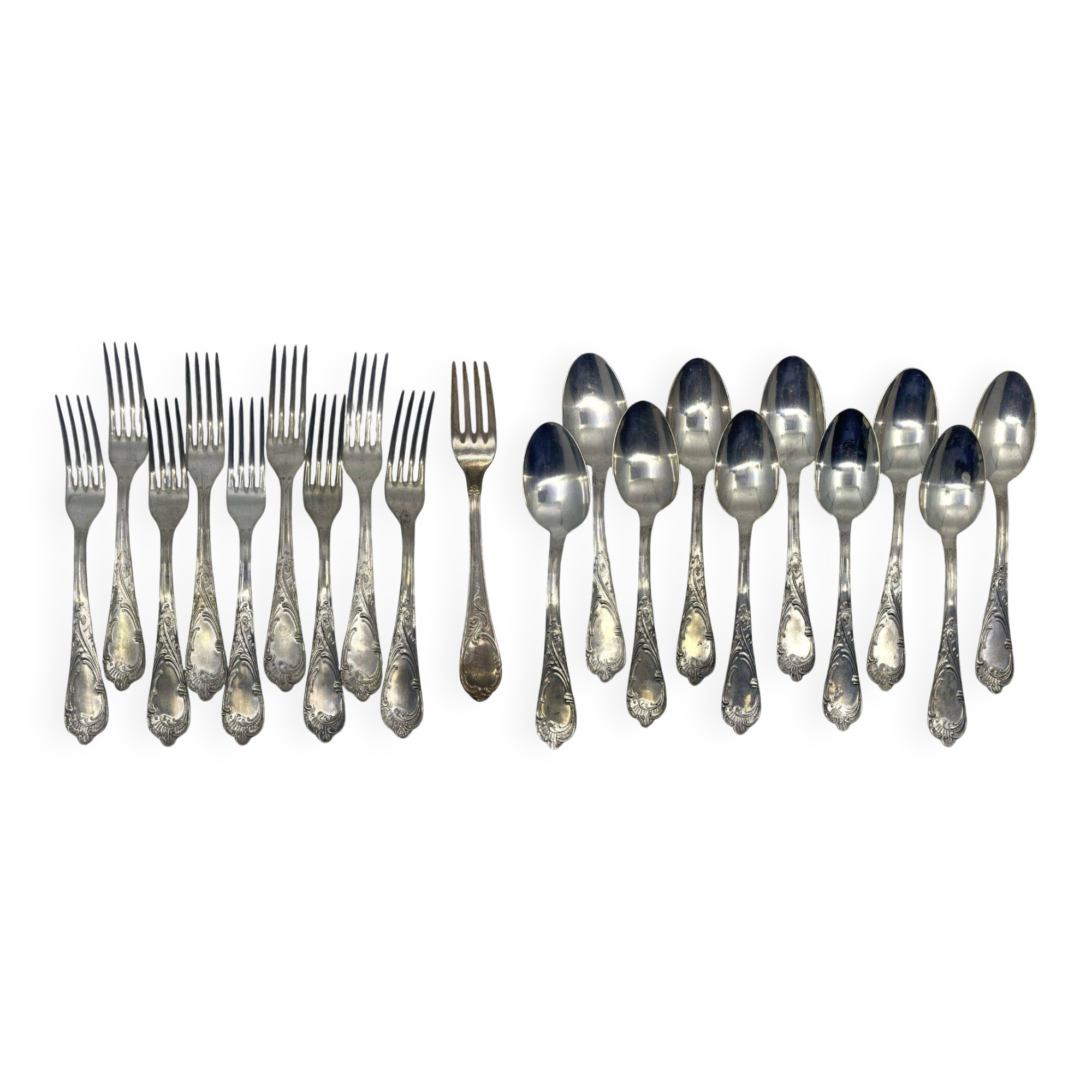 Lot of 10 soup spoons and 10 lunch forks, 800 silver.