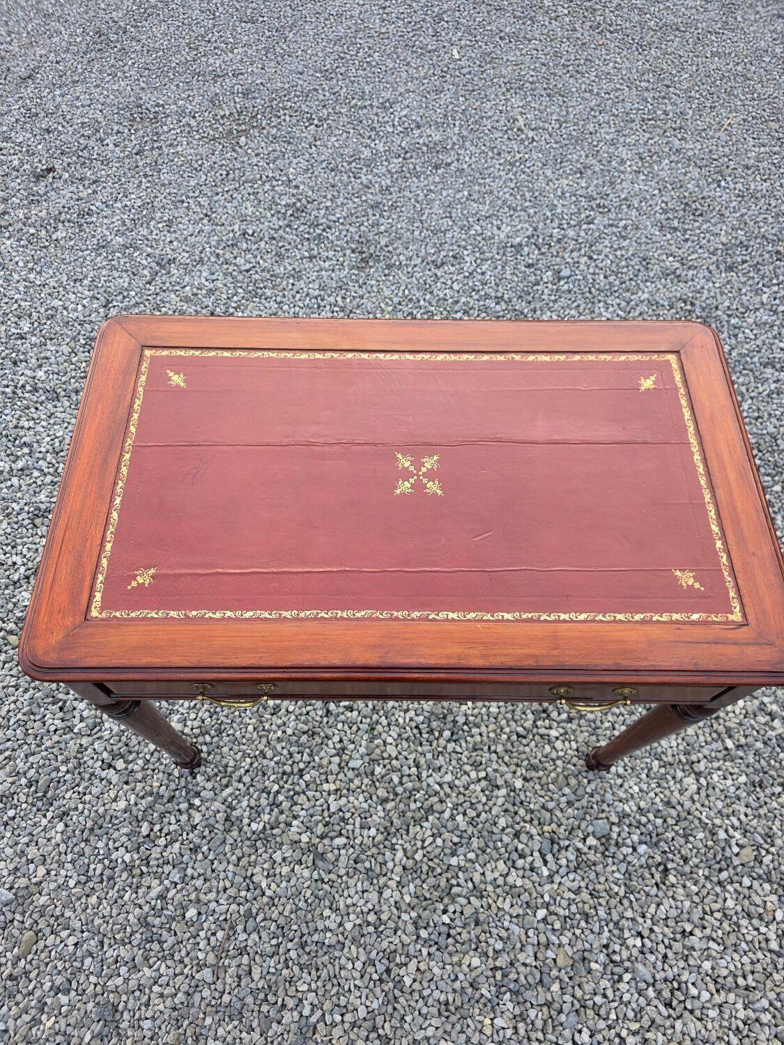 Bureau Style Louis Philippe en acajou du XXe
