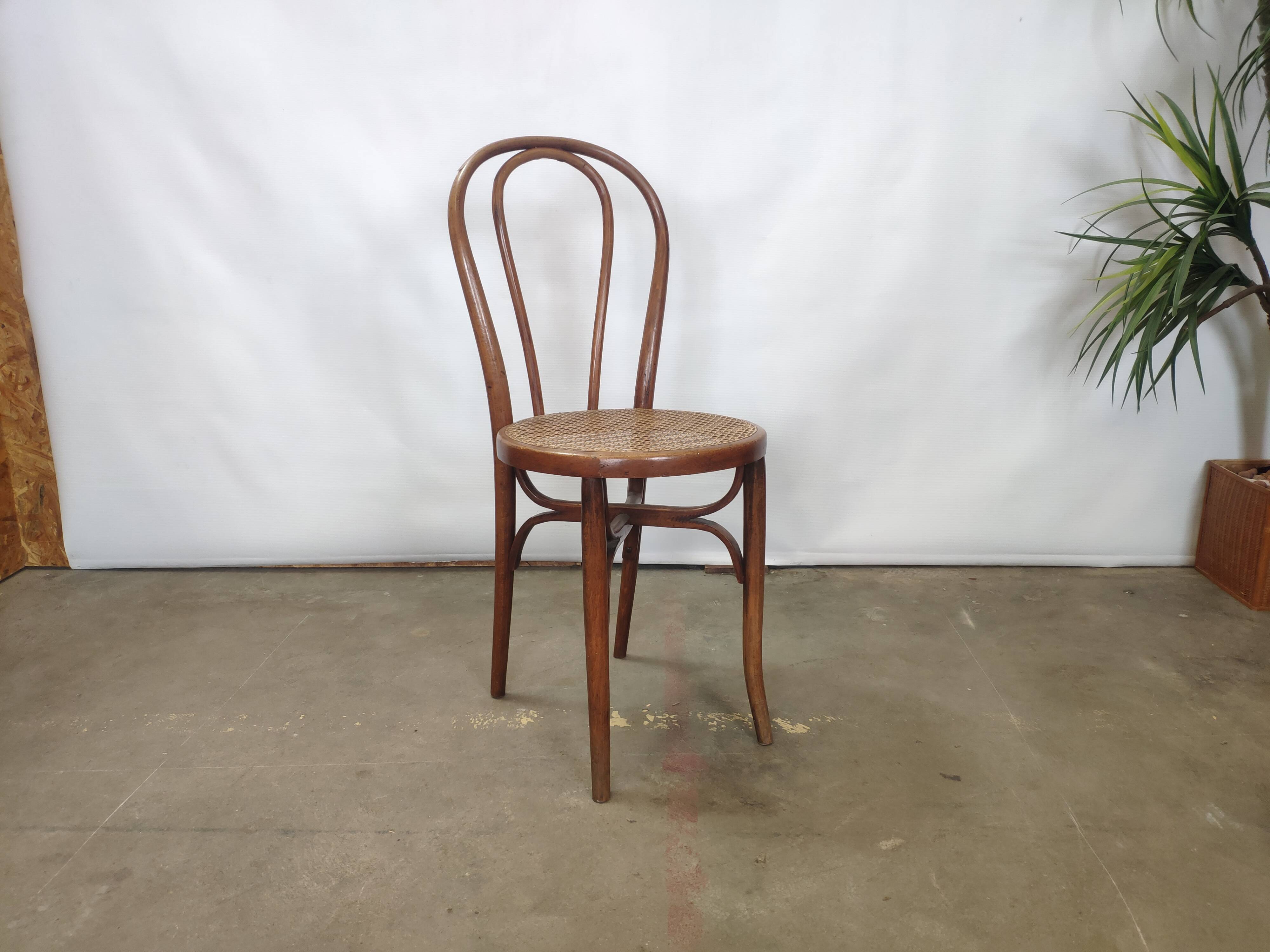 Chaise Léon Cambier bistrot vintage bois courbé Thonet