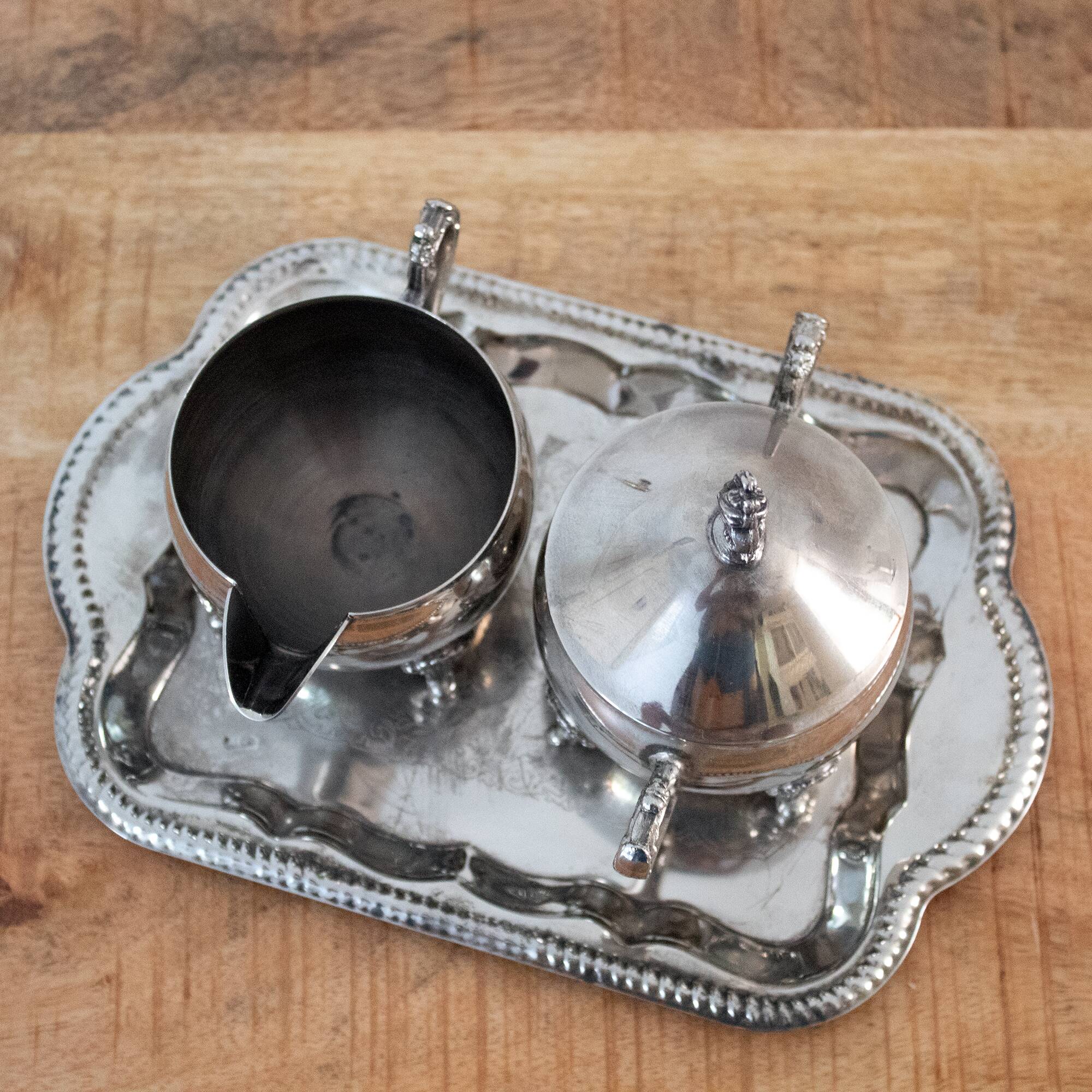 Antique Silver Plated Sugar Bowl & Creamer Set on Tray: Old Tableware