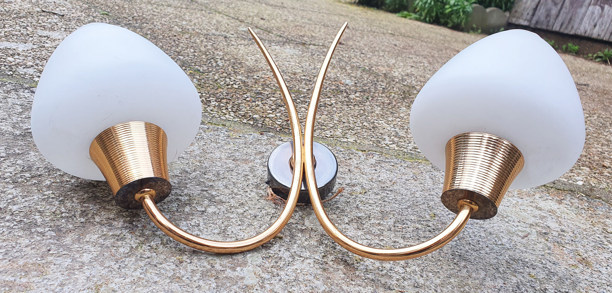 Double wall light, brass and opaline, Maison Arlus, 1950s