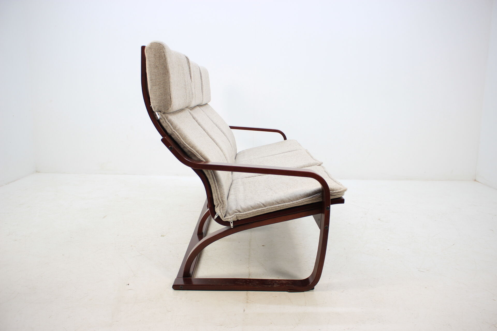 1980s Bentwood Three Seater Sofa, Ton Czechoslovakia