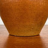 Minimalist vase from East German workshop by Paul Eydner, Waldenburg, 1960s.