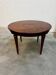 Table ronde extensible en acajou style Louis XVI