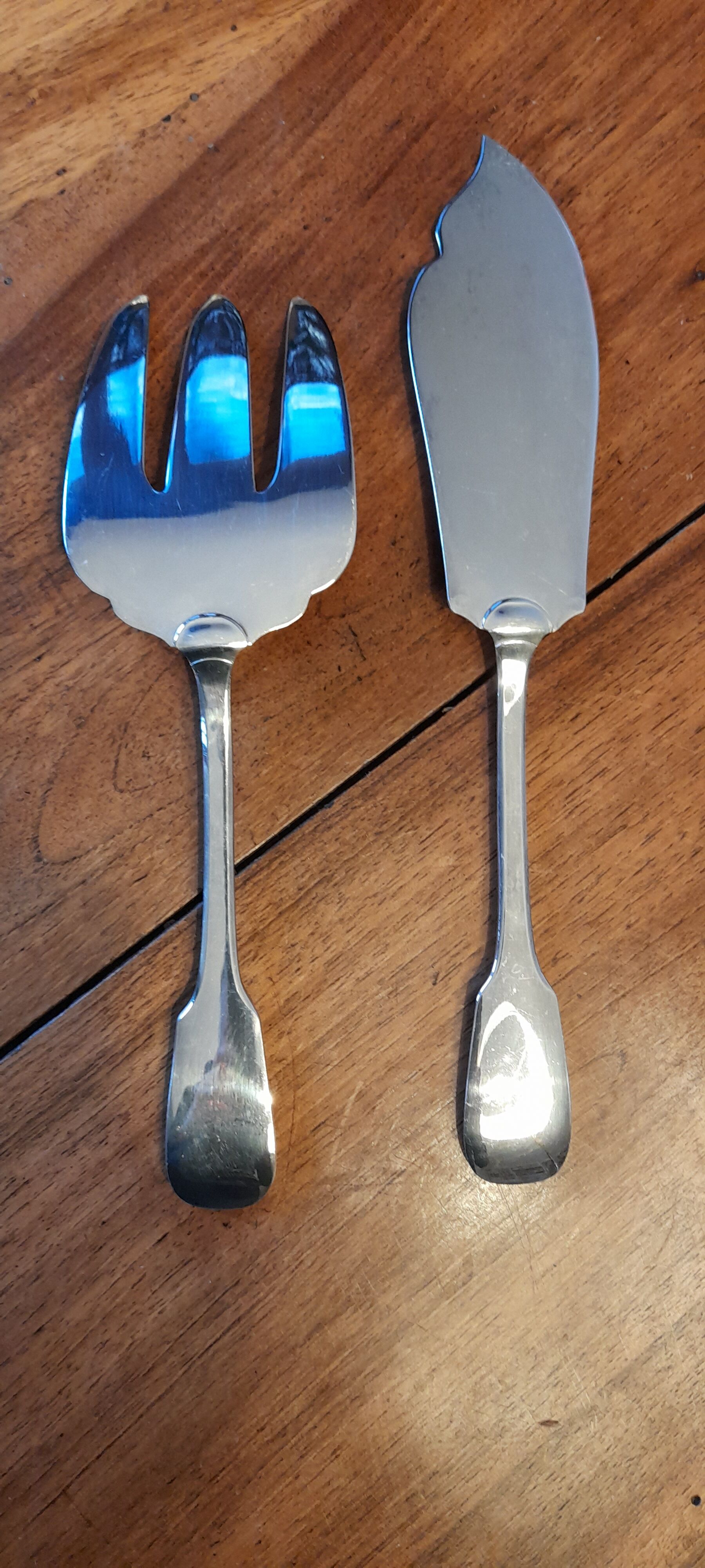 Silver metal fish service 26 pieces