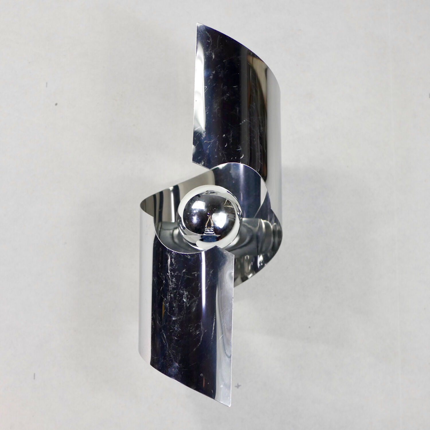 Pair of chrome wall lamps 70s