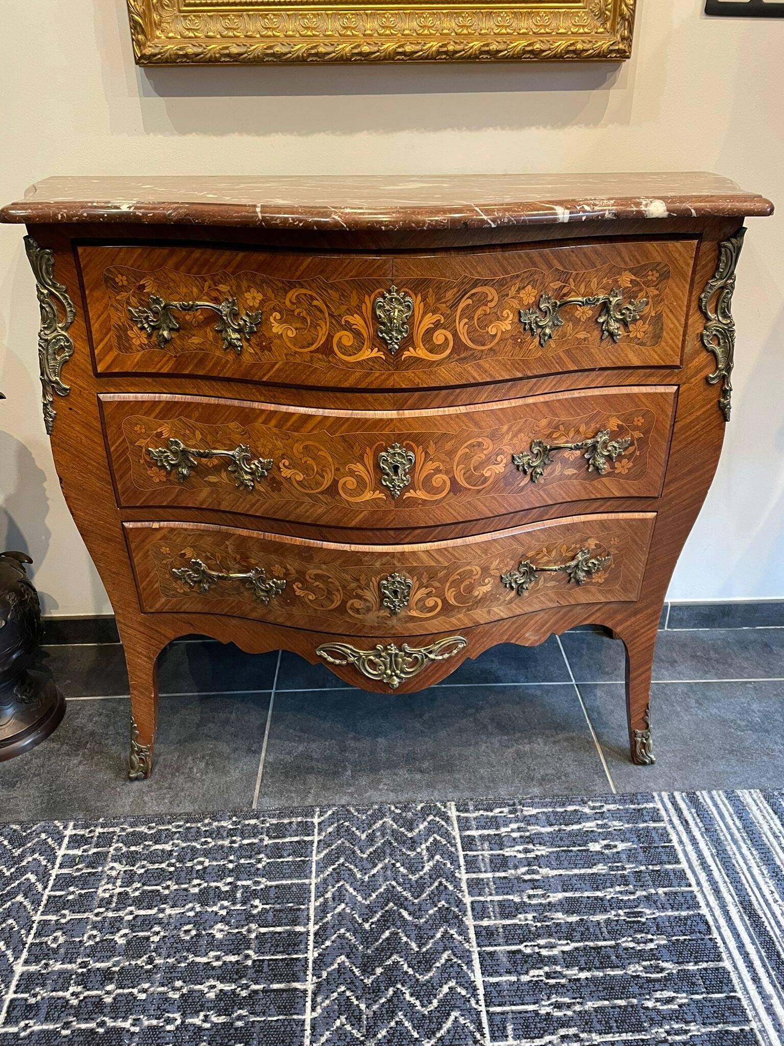 Commode style louis xv marquetry and marble