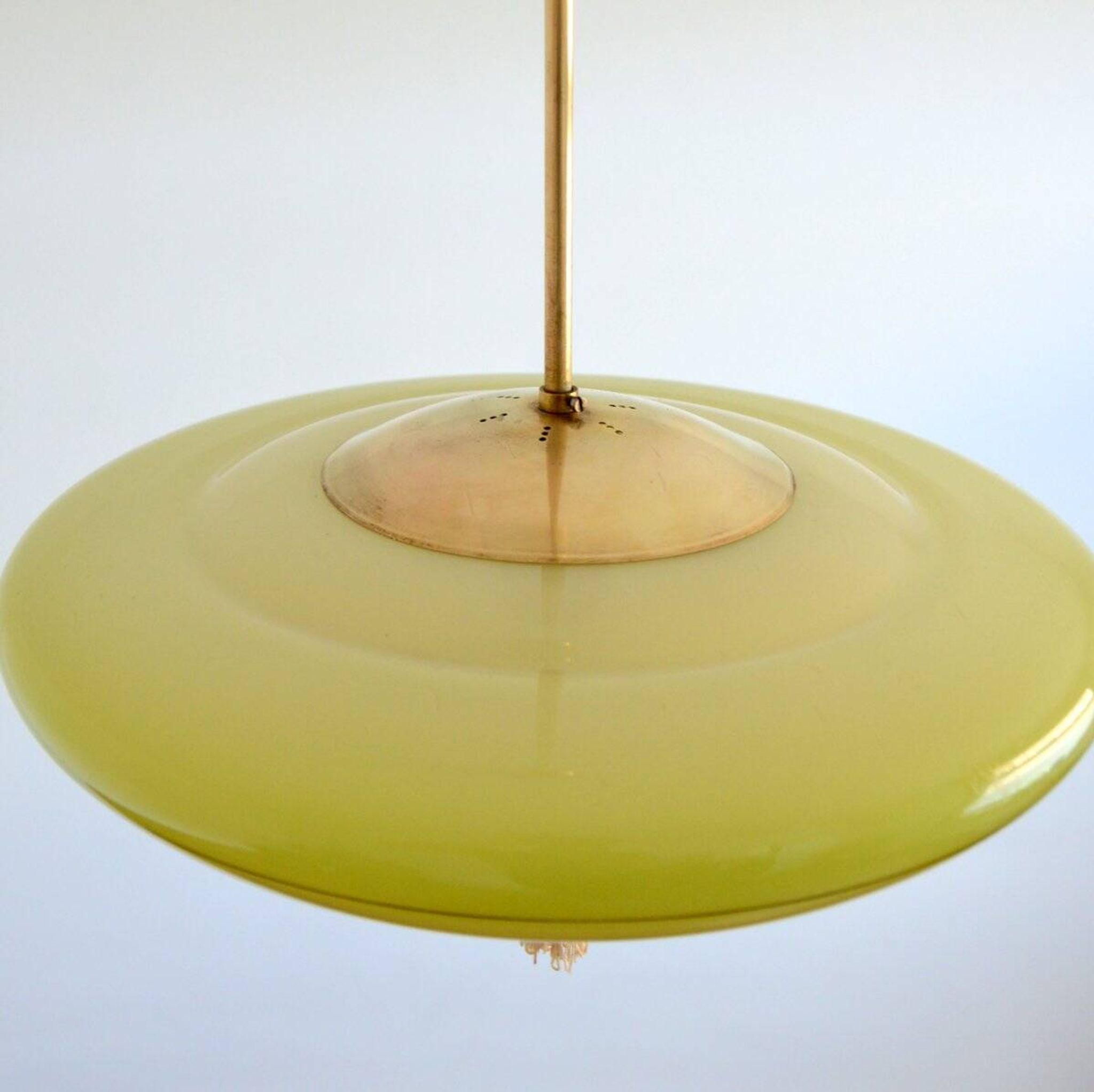 Suspension vasque opaline jaune art déco vintage
