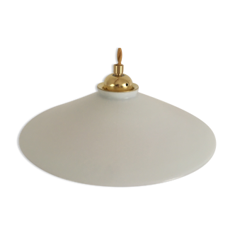 Flat opaline suspension