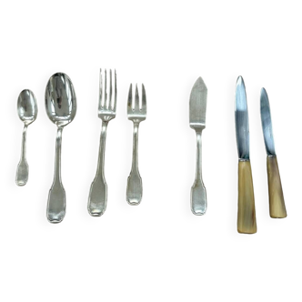 Silver cutlery set