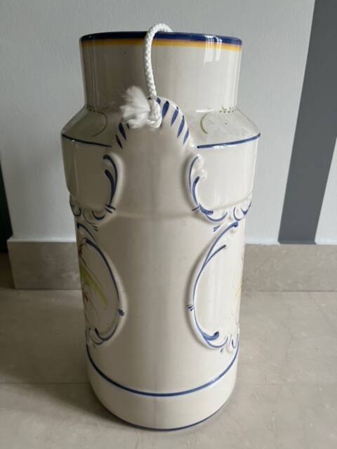 Umbrella stand