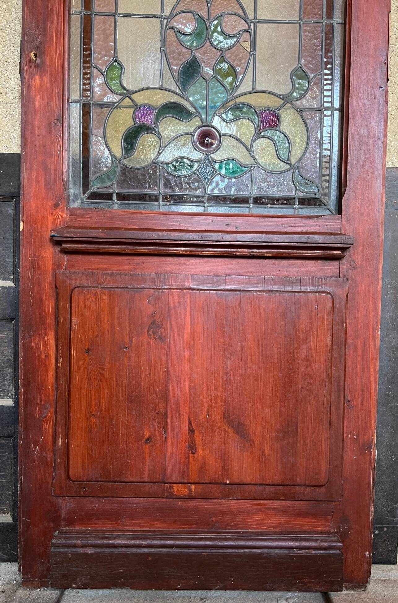 Portes de magasin fin XIXem, devanture de mercerie avec vitraux Art Nouveau