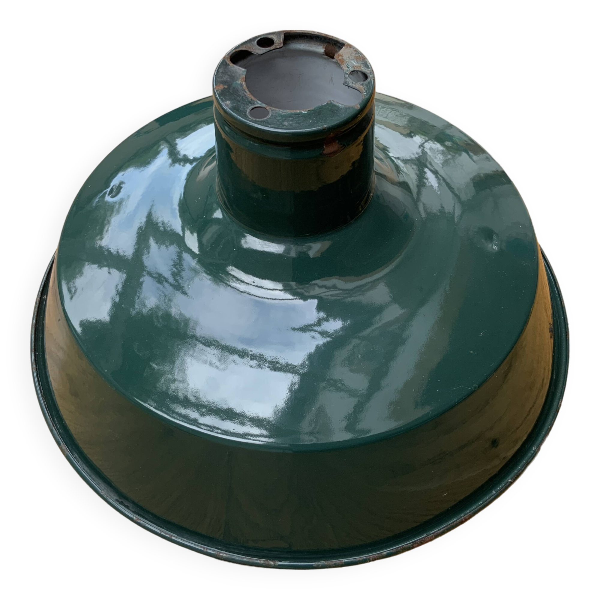 Industrial enamelled metal lampshade