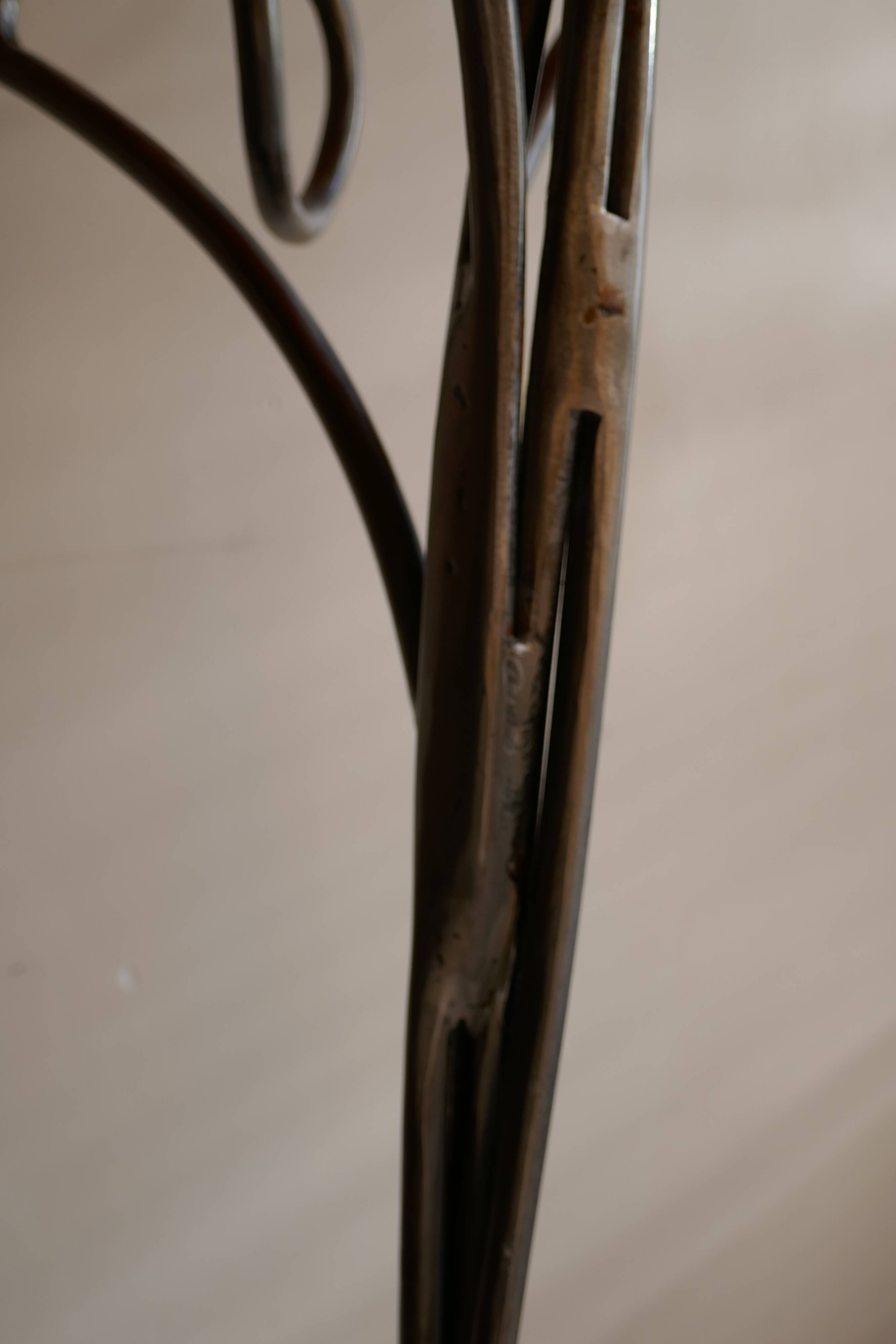Coat and hat rack design – Unique piece by a blacksmith artisan