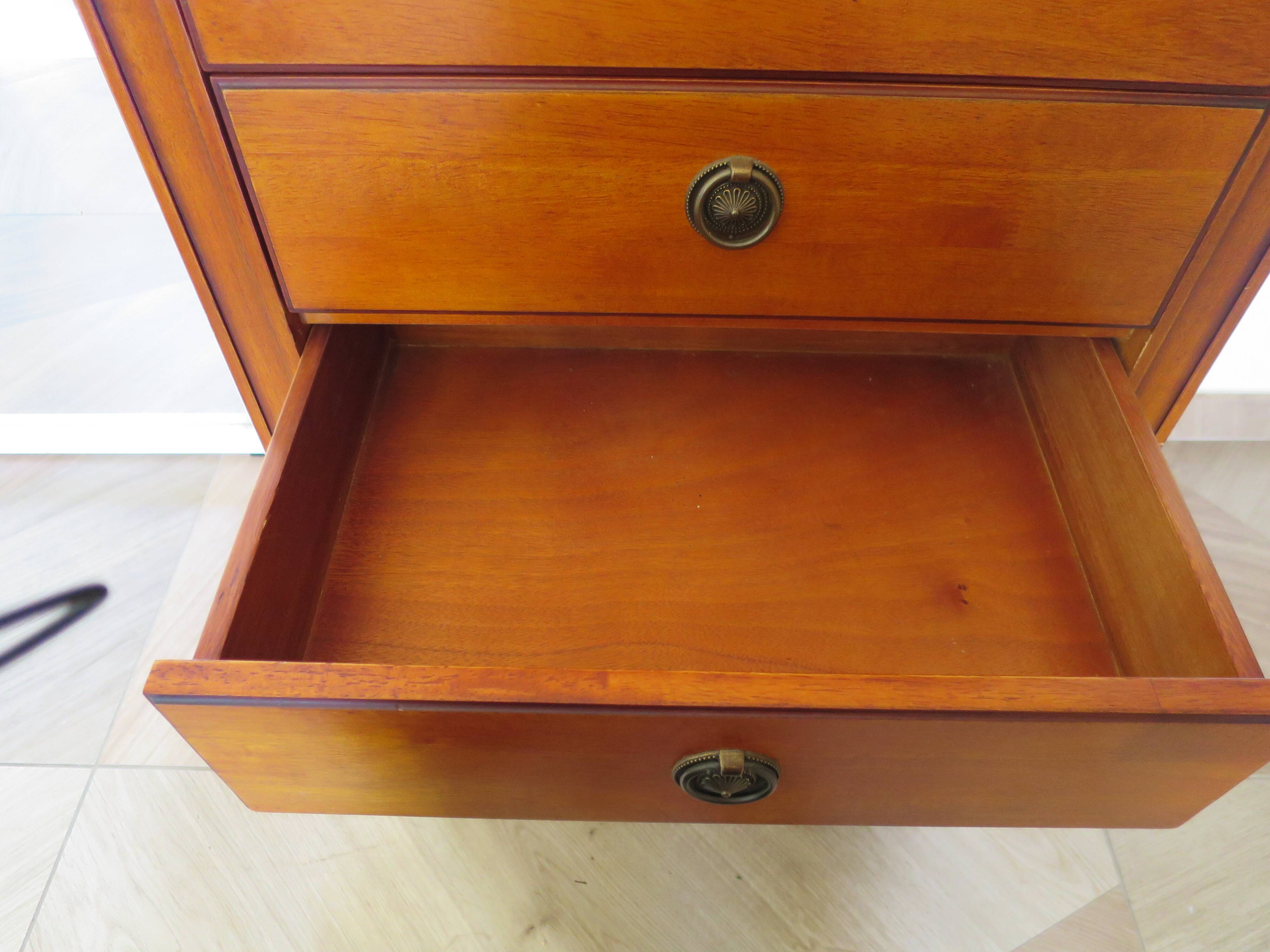 Semainier-Commode- 7 tiroirs-merisier-Style Louis Philippe-Pieds trapèze