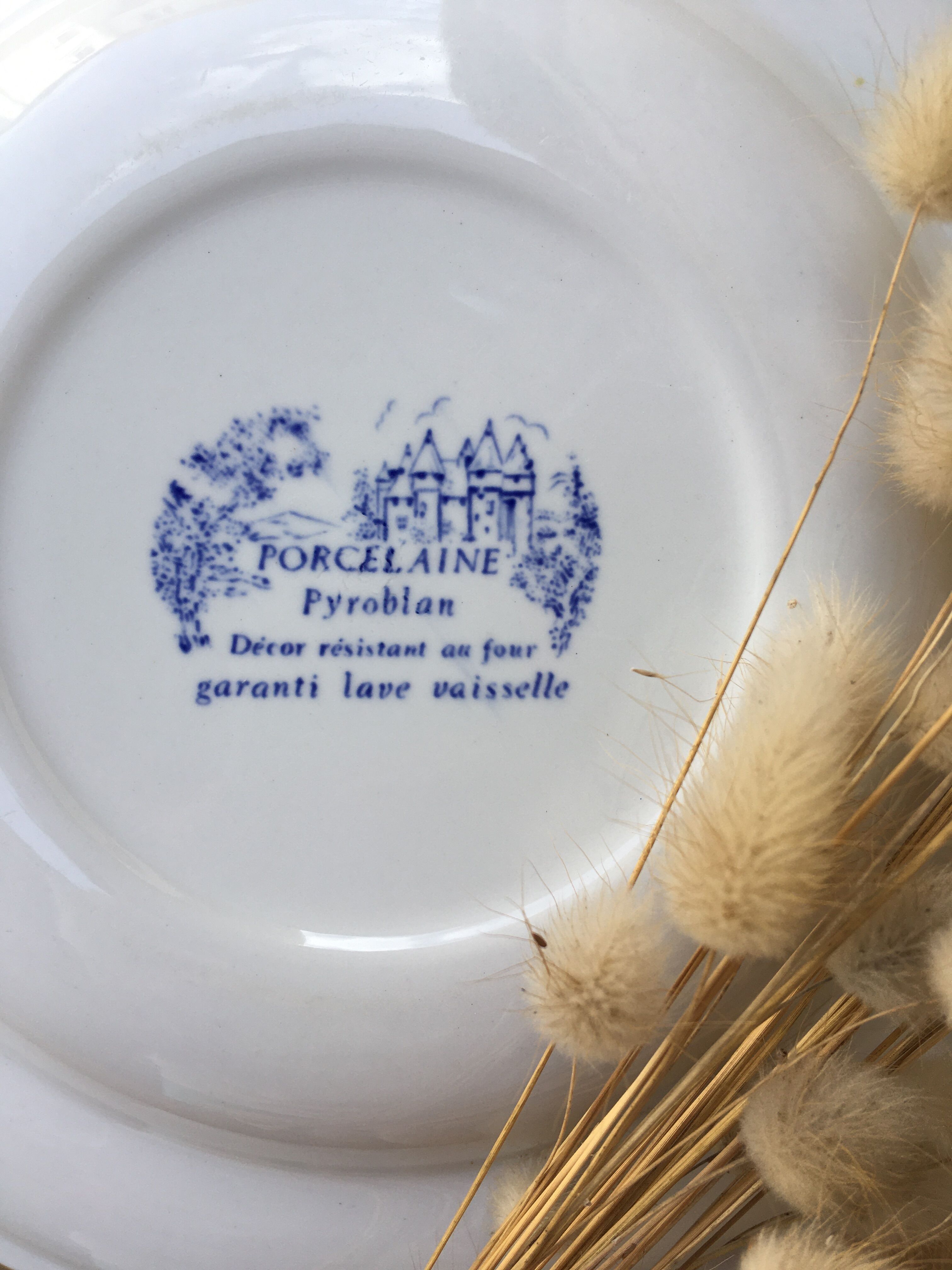 English hollow plates