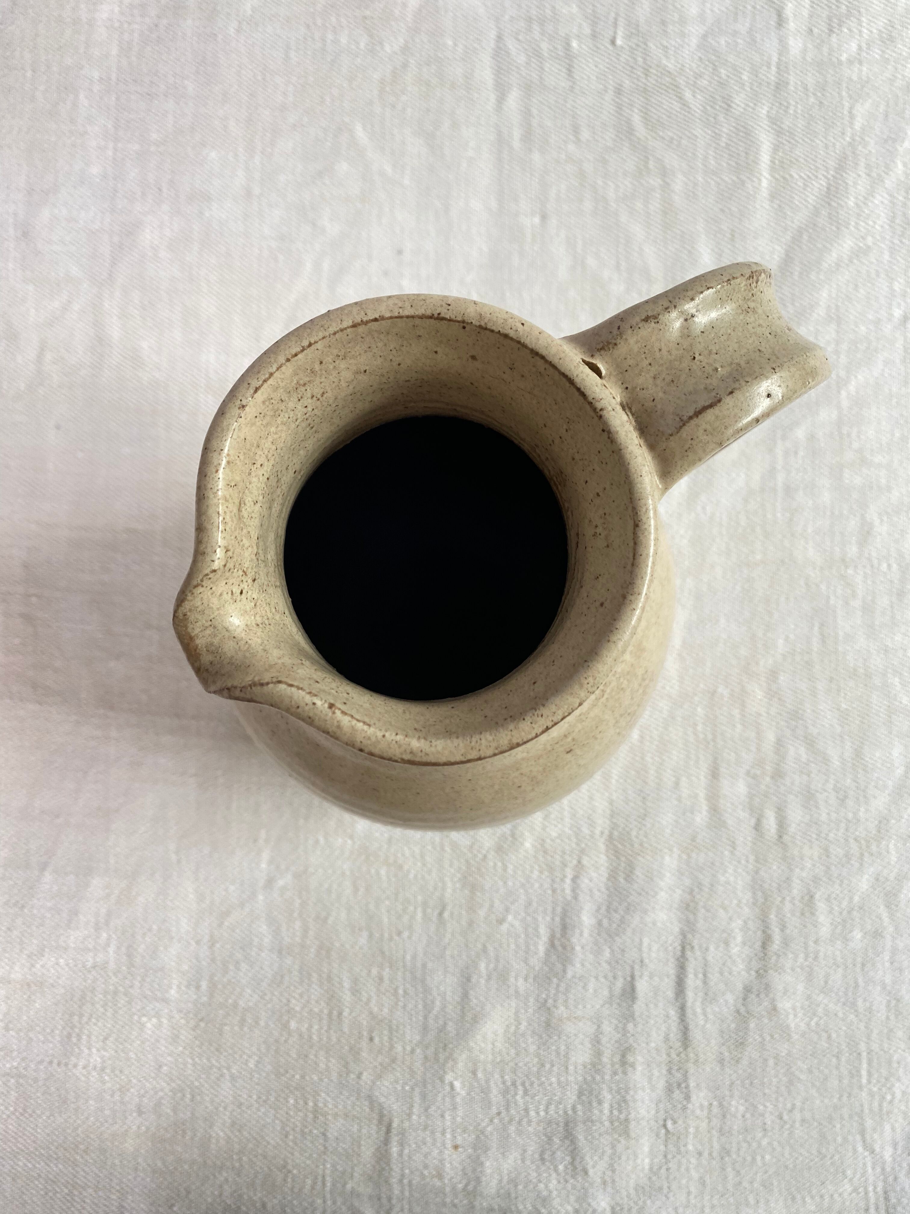 Pitcher sandstone of the Marais