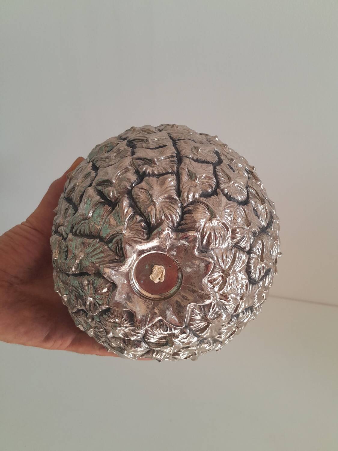 Pineapple shaped ice bucket