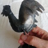 Poule ou coq en laiton sur support rond decoration