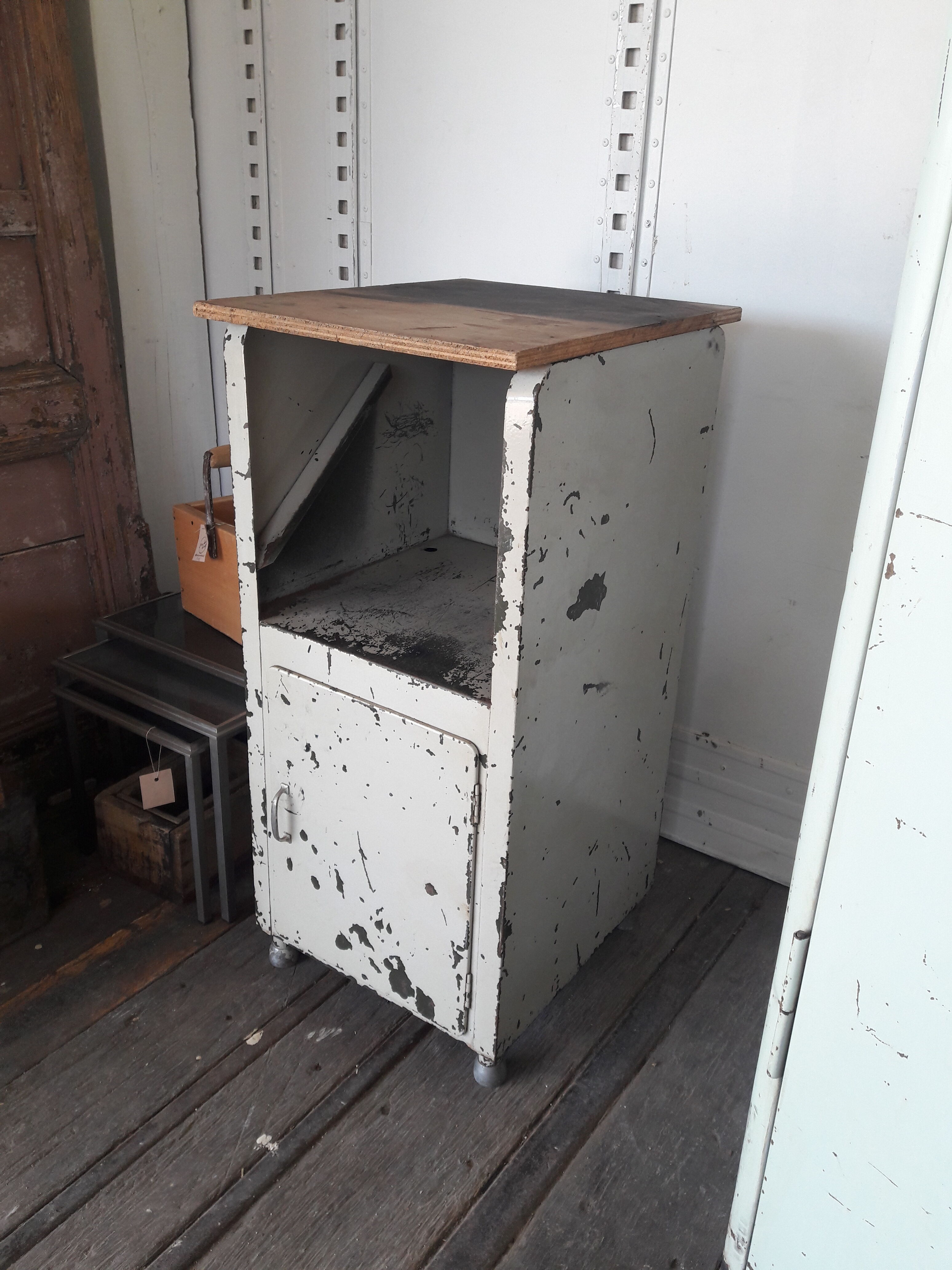 Metal craft furniture and plywood tray