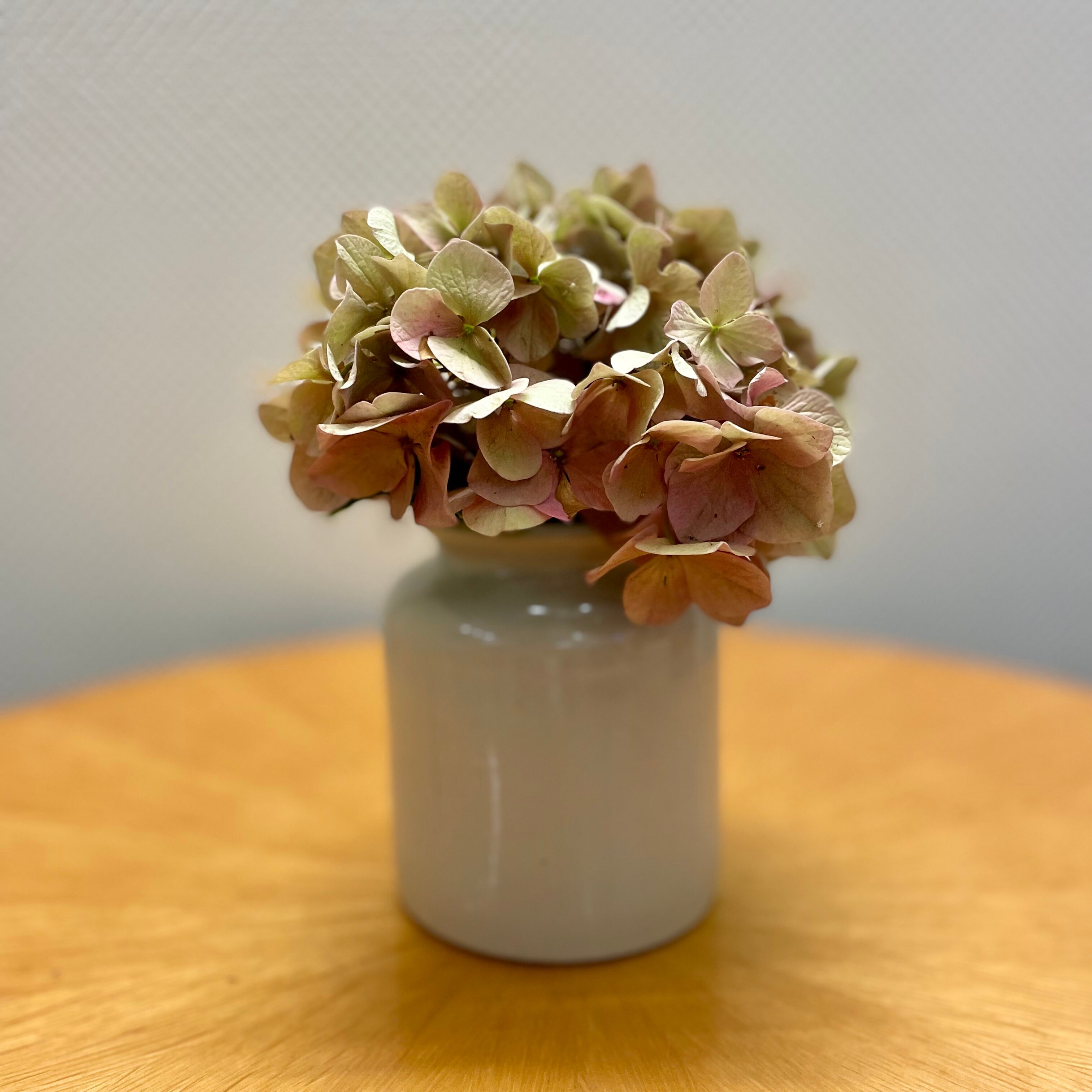 Sandstone mustard pot