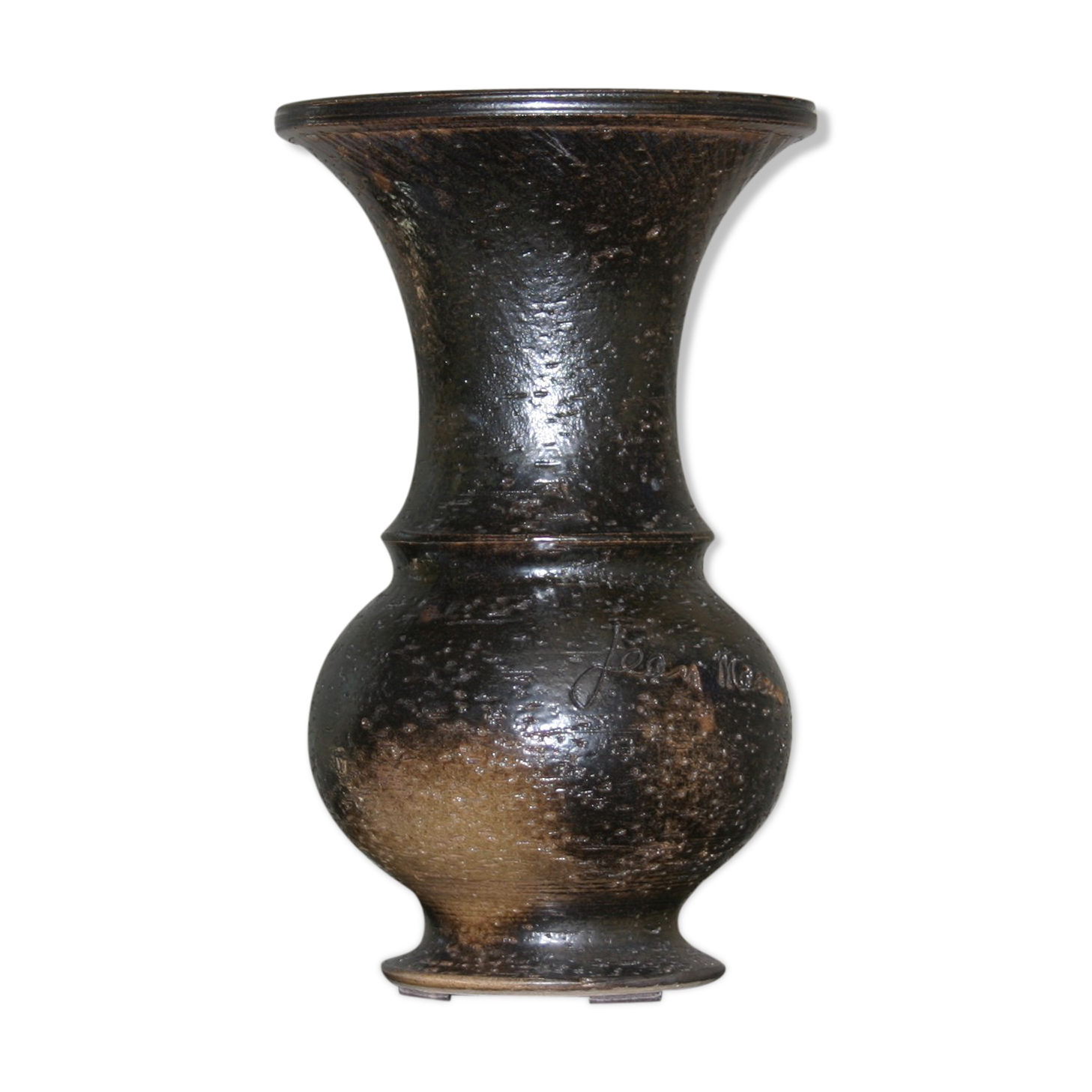 Ceramic vase